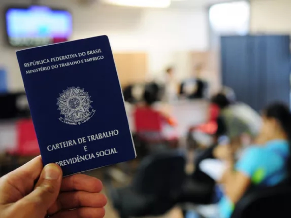 Irregularidades salariais: conheça seus direitos e saiba quando procurar uma advogada trabalhista